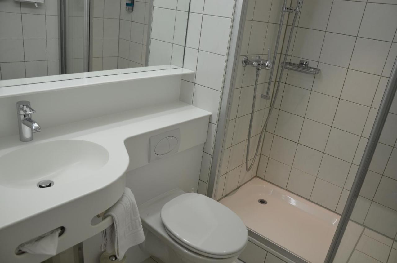 Hotel Urs Und Viktor Bettlach ห้อง รูปภาพ